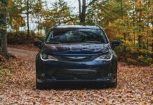 Chrysler anuncia el retiro de 27,000 minivans Pacífica híbridas por riesgo de incendio