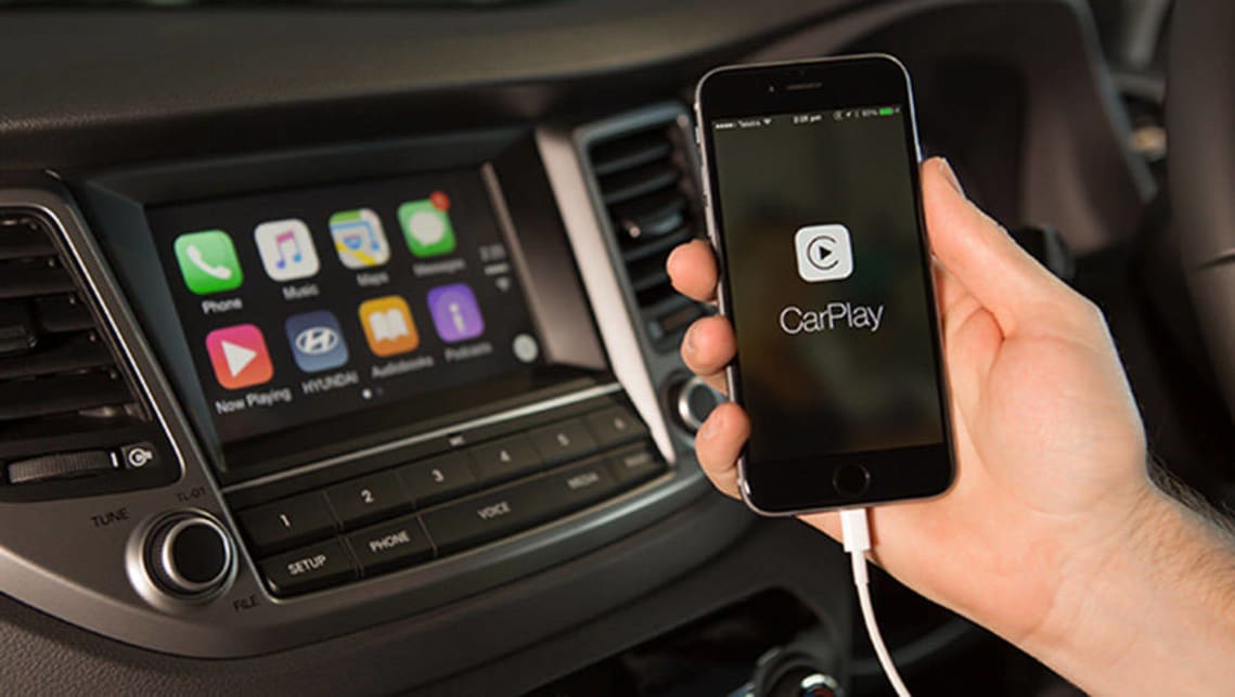 Soy usuaria de iPhone y prefiero usar Android Auto en mi coche antes que  CarPlay por