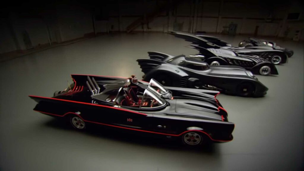 Paquetes de réplicas del Batmobile están basadas en Mustang Chevy V8 ...
