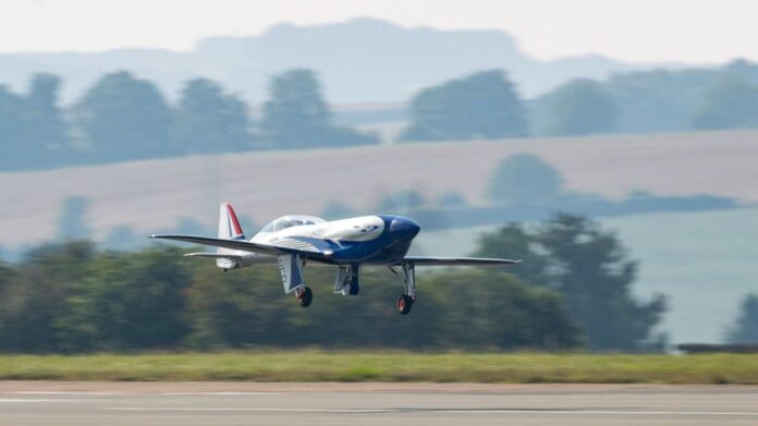 Spirit of Innovation el avión eléctrico de Rolls-Royce con un motor de 400 kW (+VIDEO)