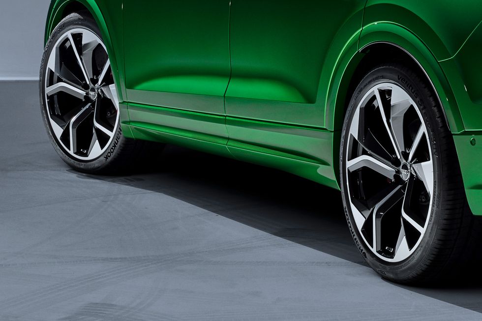Audi RS Q8 2022: Precio, ventajas, desventajas, características (+Fotos y Videos)