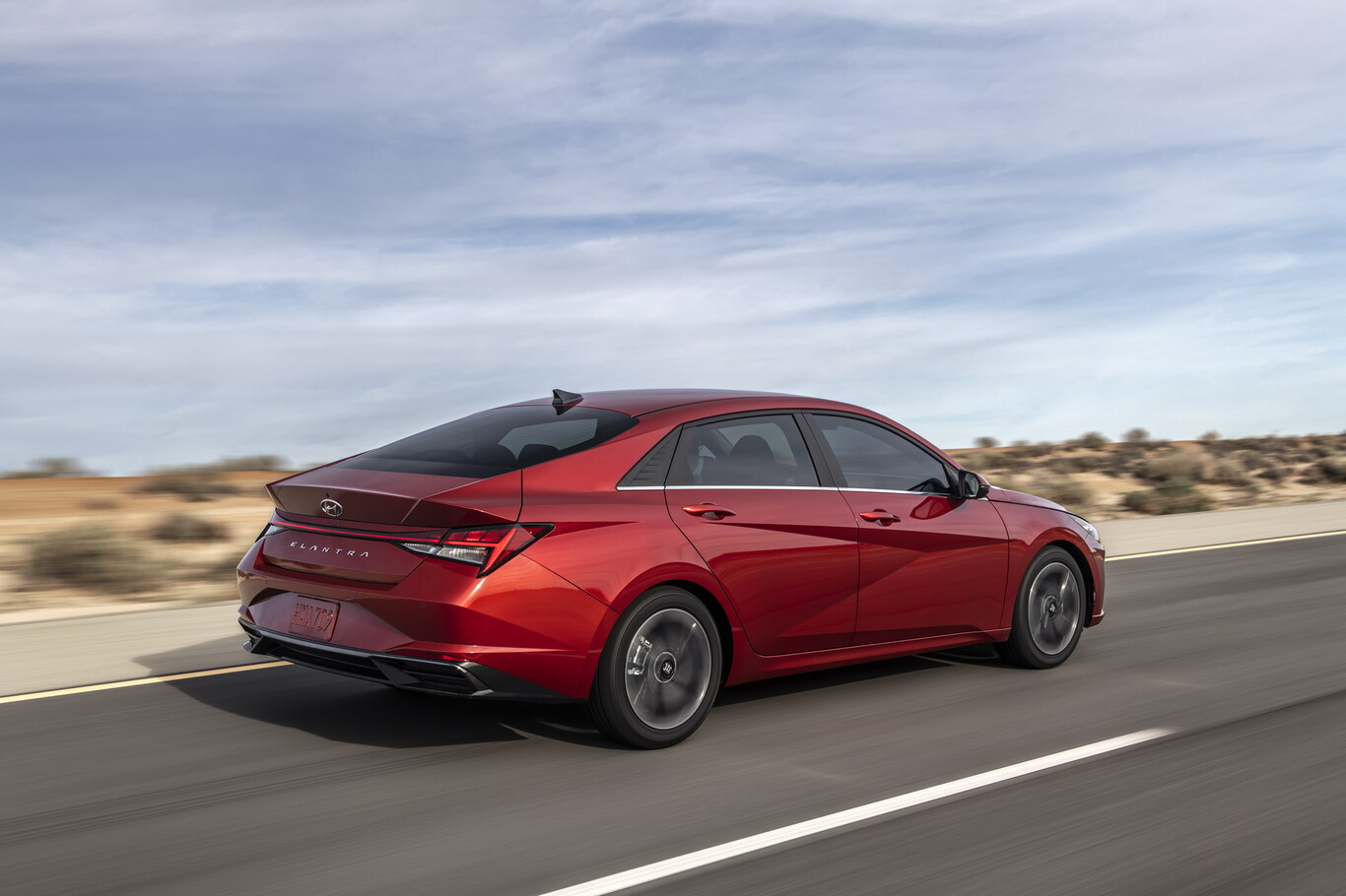 Hyundai Elantra 2022: Precios, ventajas, motor, rendimiento (IMÁGENES y VIDEOS)