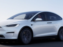 Tesla Model X 2023