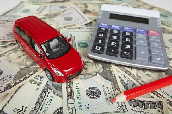 Refinanciar mi auto en USA - Mejores Bancos - Pros y Contra