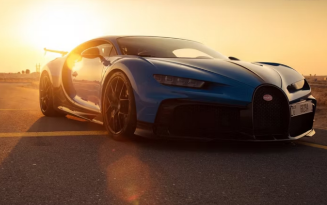 Bugatti Chiron 2023: Prices, engine, interior, technical sheet