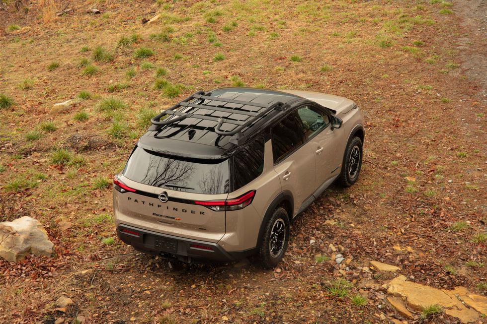 Nissan Pathfinder 2023: Precios, motor, interior (+imágenes y videos)