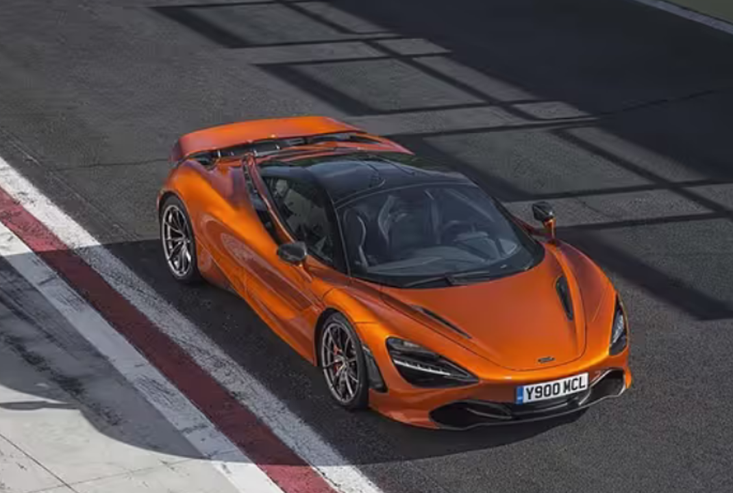 McLaren 720S 2023