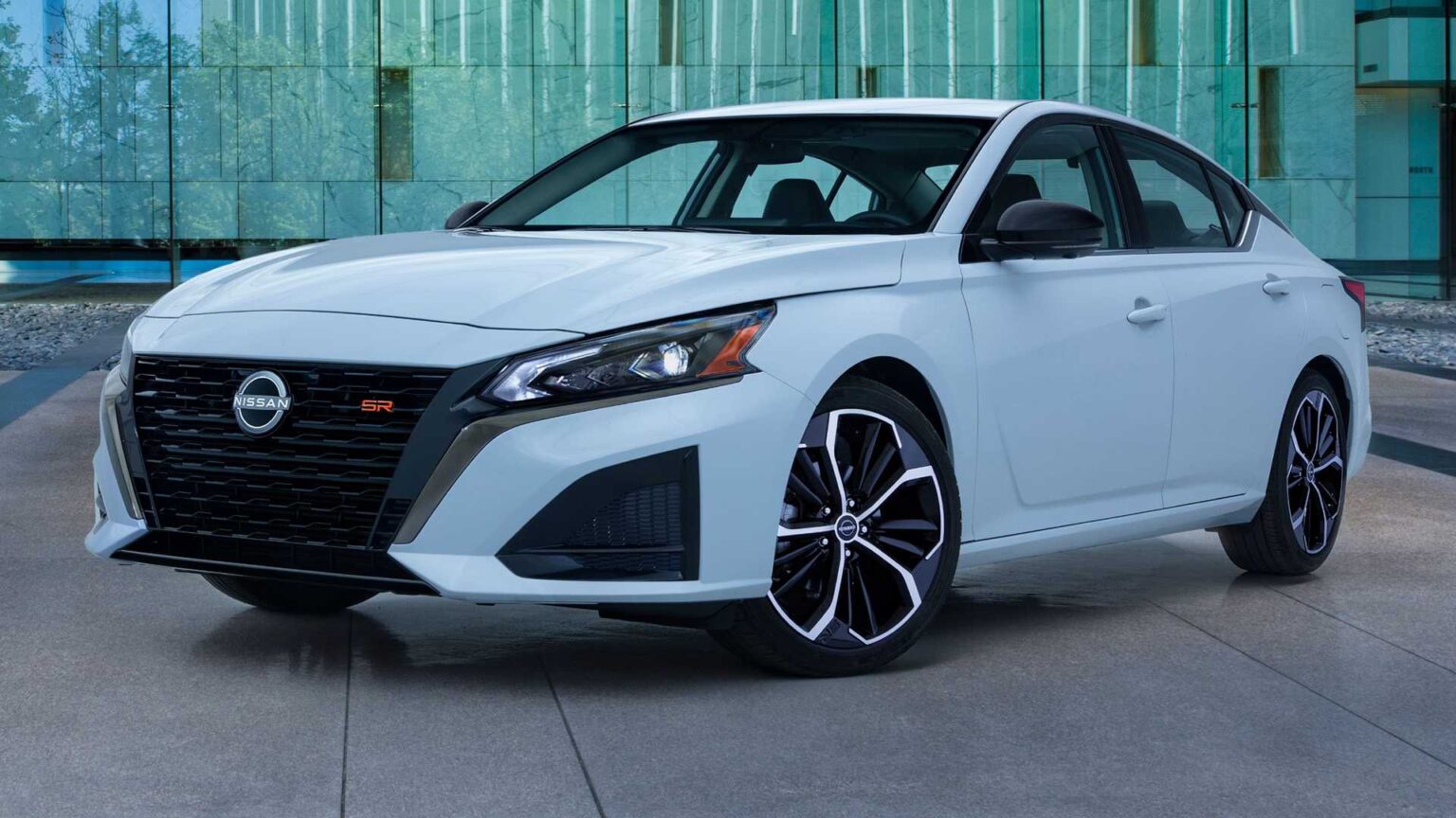 Nissan Altima 2023 precios, caracteristicas, interior (+Imagenes y