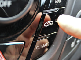 Significado de los botones del aire acondicionado del carro