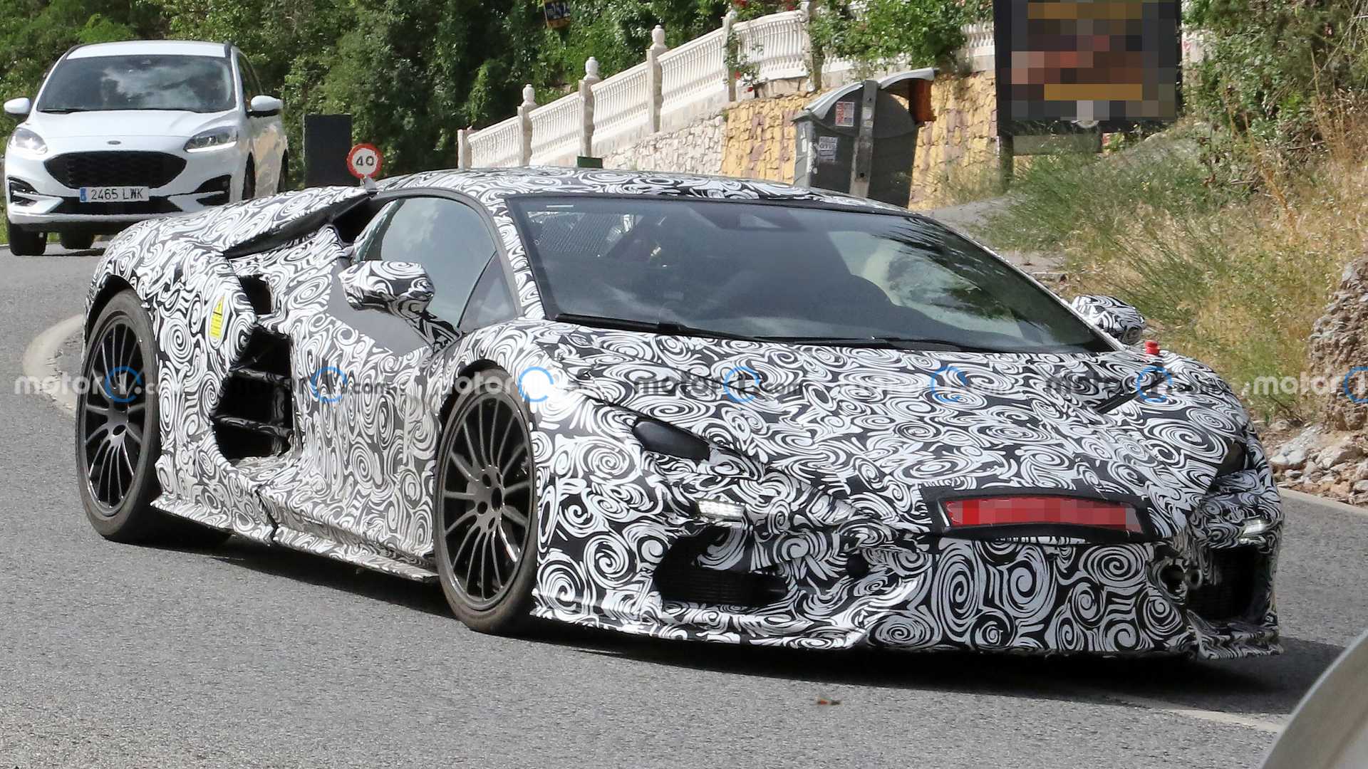 Imágenes espías sucesor Lamborghini Aventador