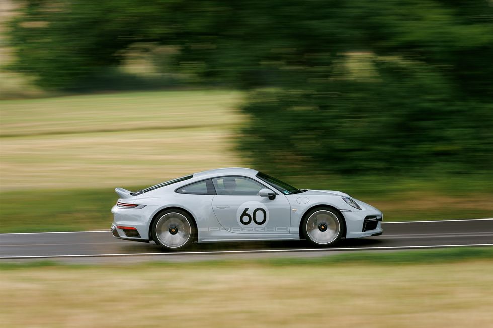 PORSCHE 922 SPORT CLASSIC 2023