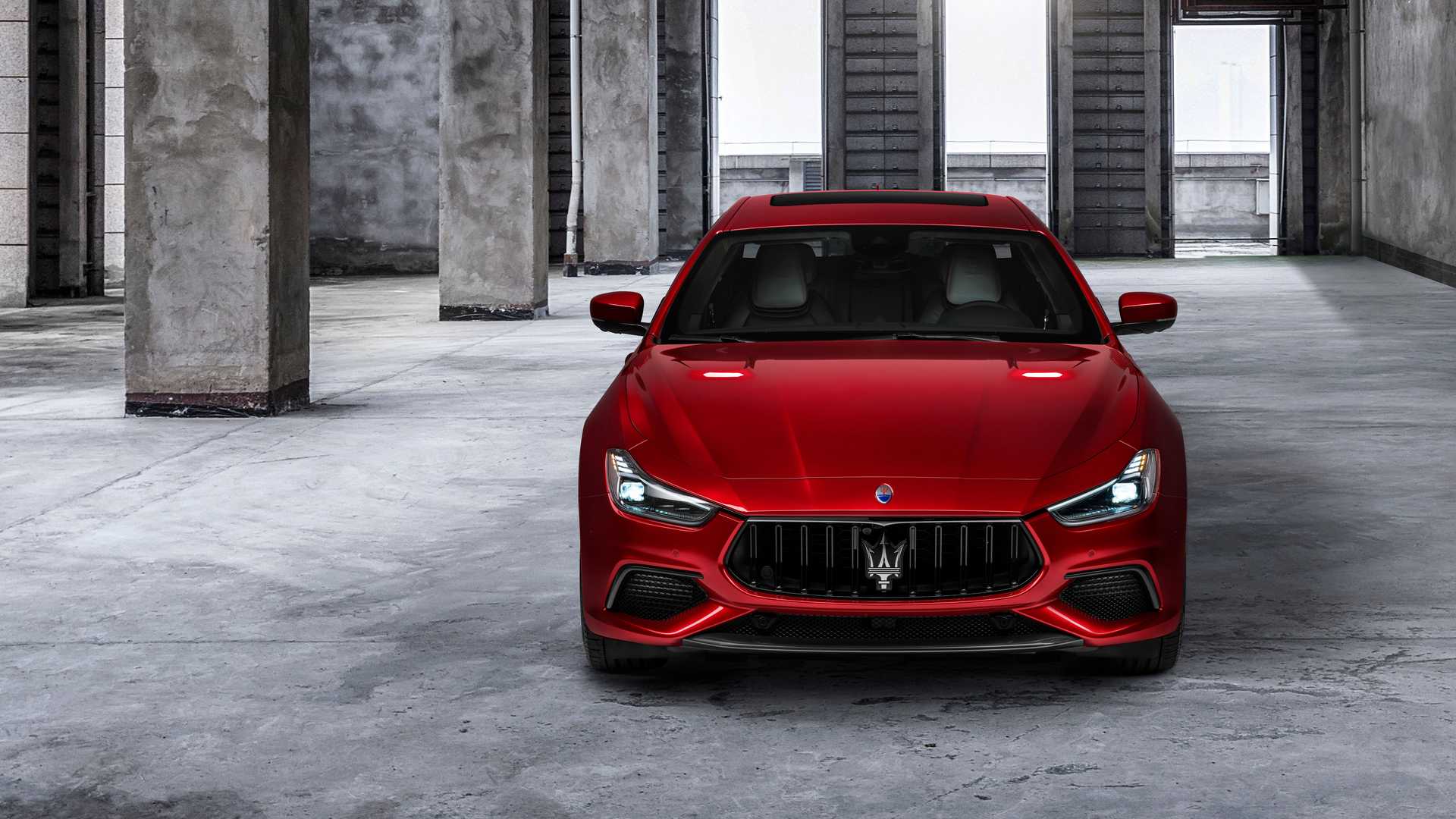 Maserati Ghibli Vista Frontal
