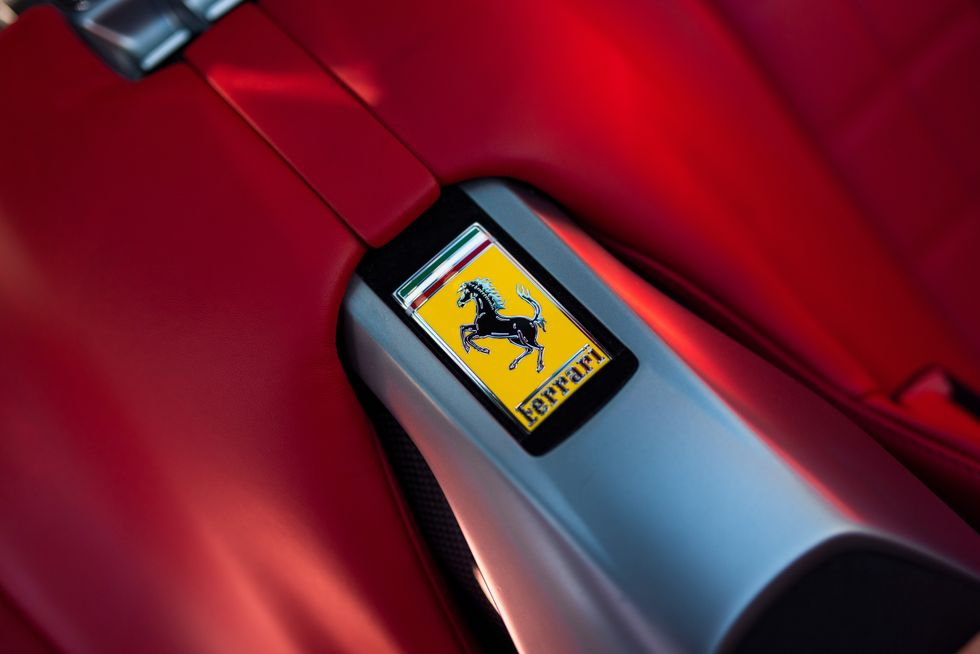 Ferrari Daytona SP3 2023: Precio, motor, interior, especificaciones (+imágenes y video)