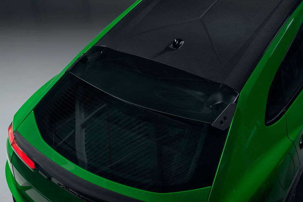 Lamborghini Urus 2023: precio, interior, motor (+Imágenes y videos)
