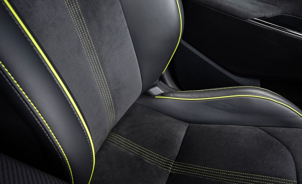 Kia EV6 2023: Precios, características, motor, interior (Imágenes y Vídeos)