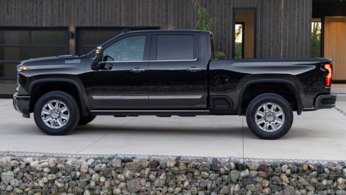 Chevrolet Silverado HD 2024 Es Presentada Con Interior Digital Y ...