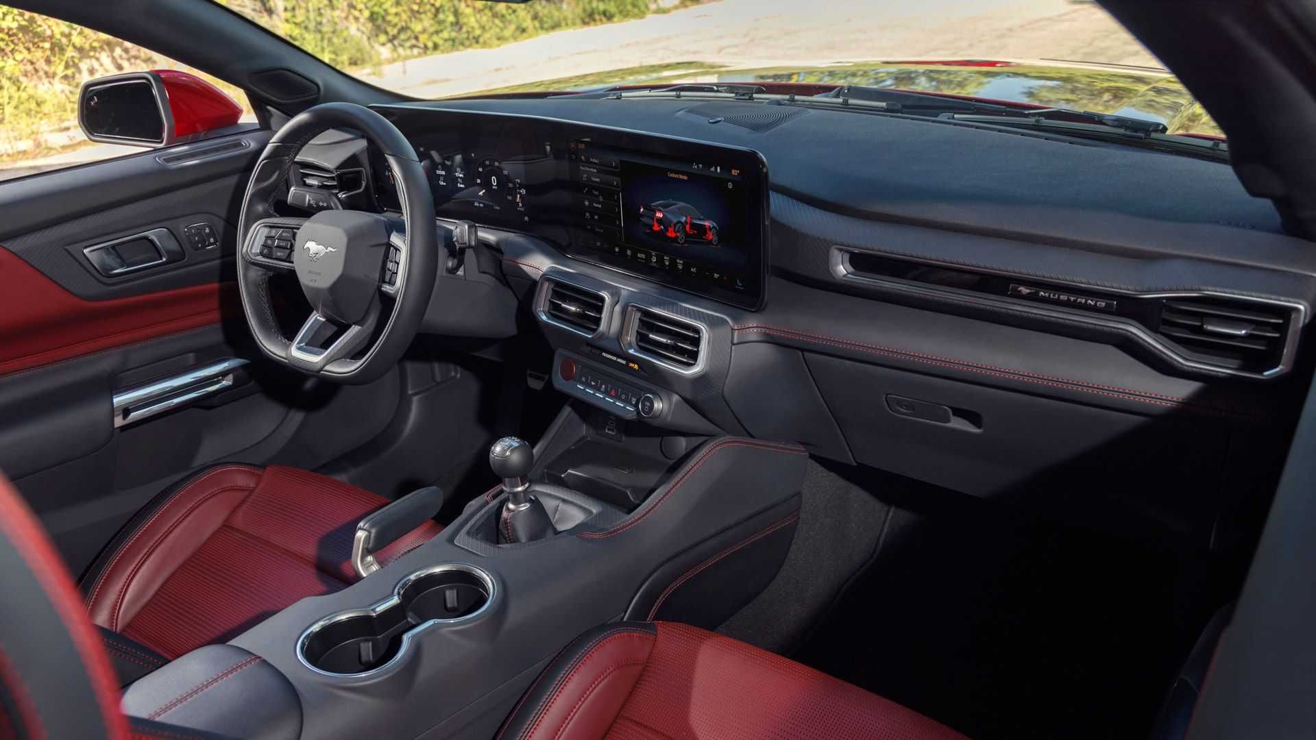 Ford Mustang 2024 Interior