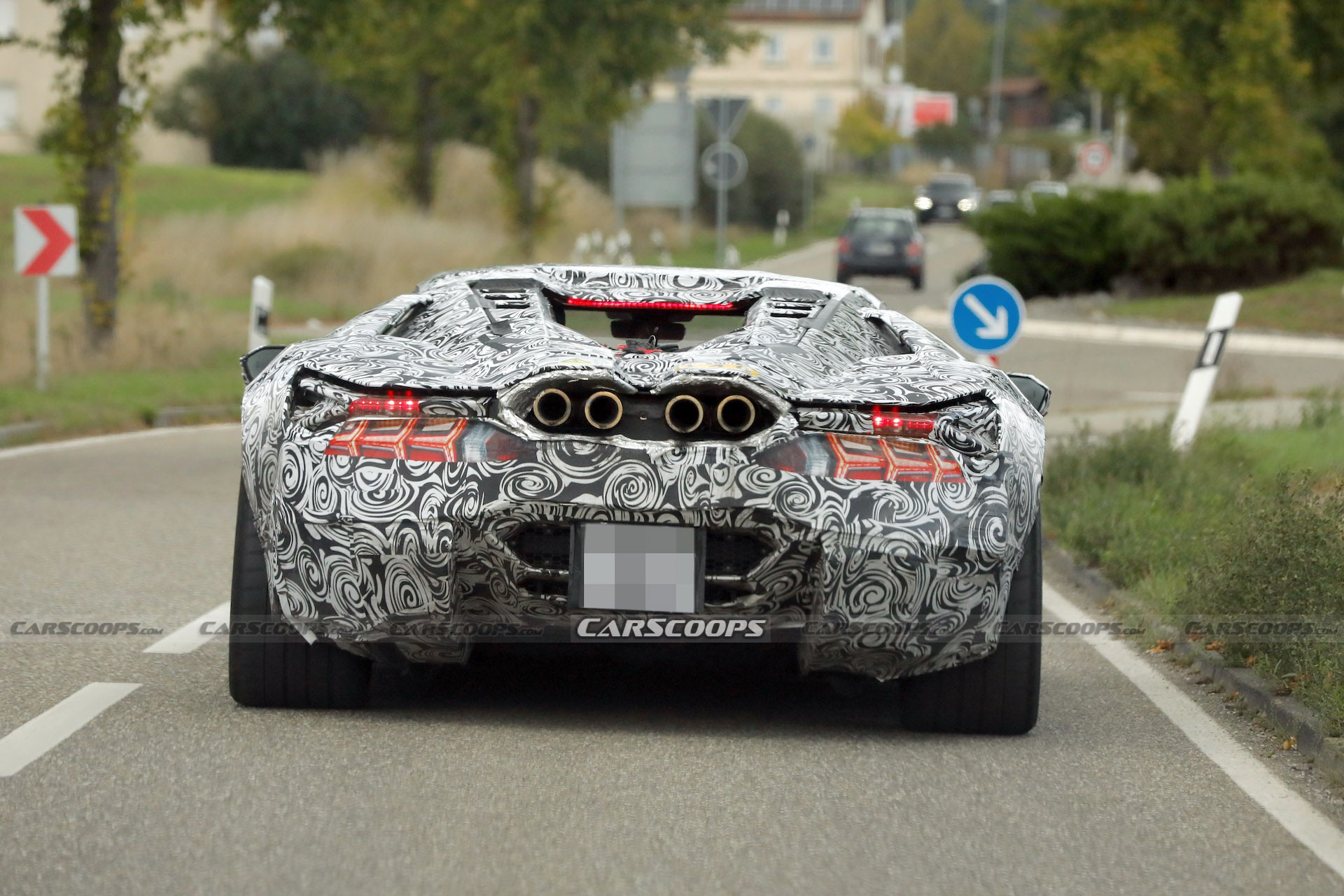 Imágenes espía sucesor del Lamborghini Aventador 2024 Trasero