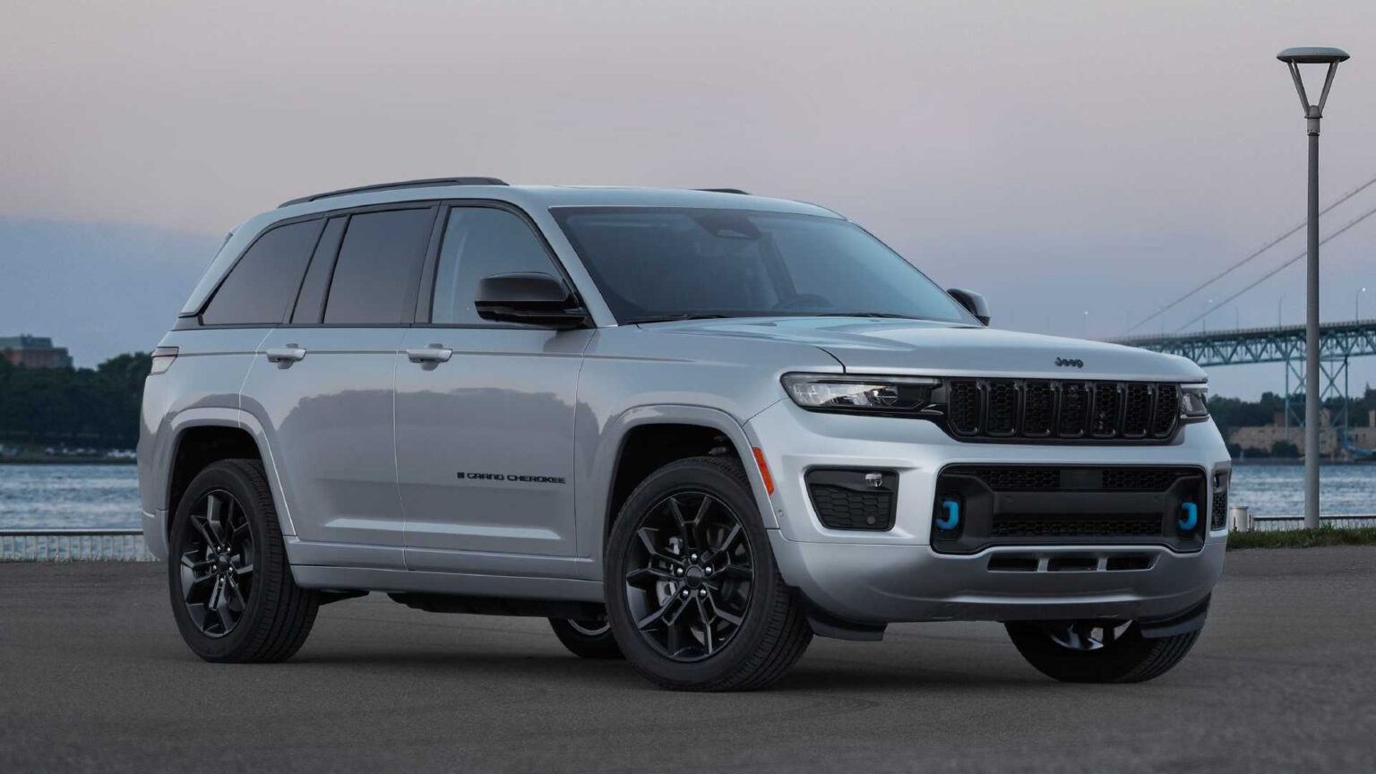 Presentan Jeep Grand Cherokee 4xe 2023 30th Anniversary En Honor Al