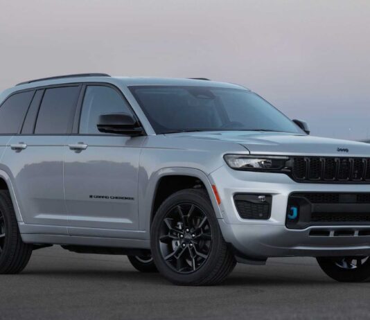 Jeep Grand Cherokee 4xe 2023 30th Anniversary