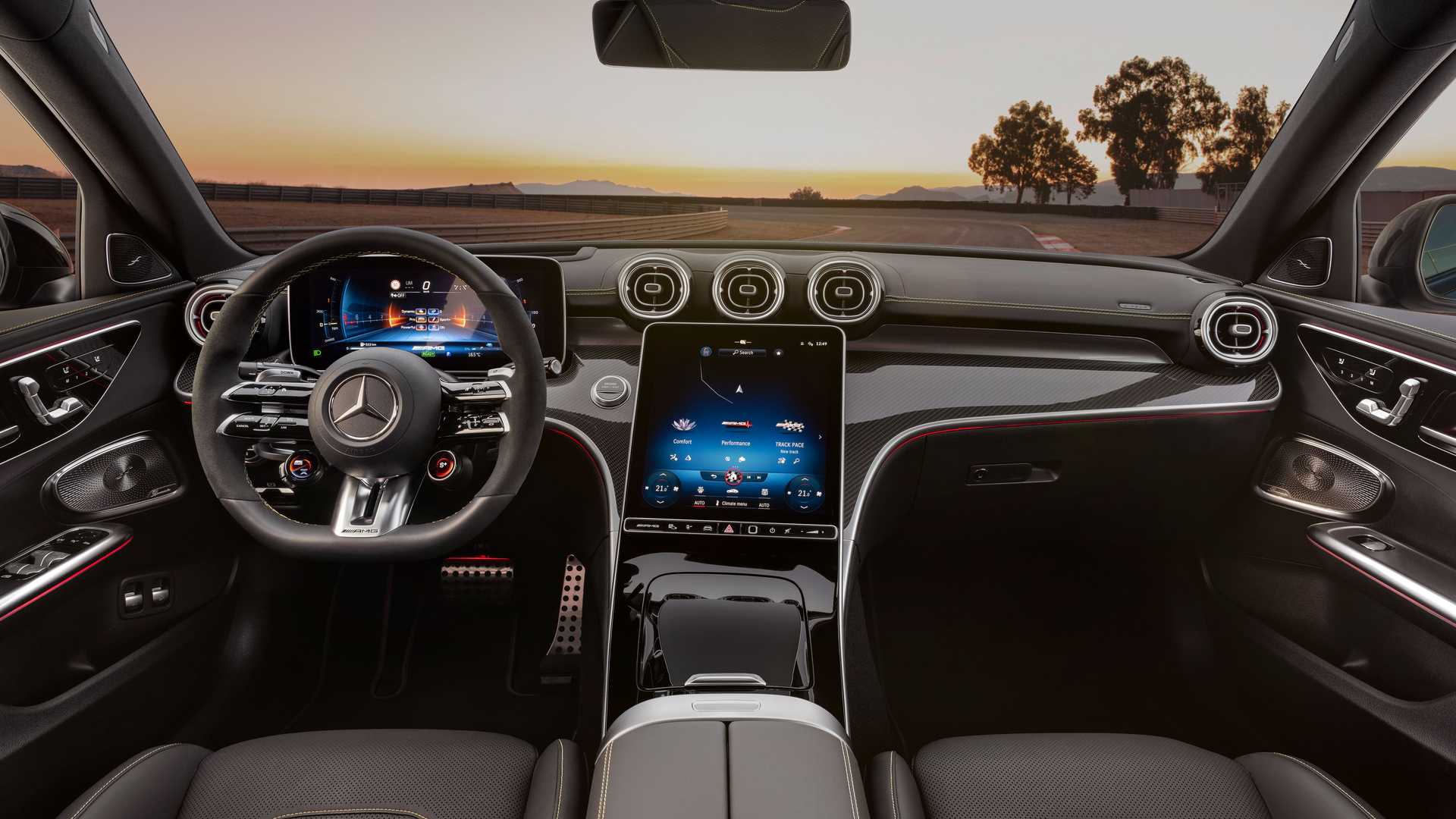 Mercedes-AMG C63 S E Performance 2024 Interior