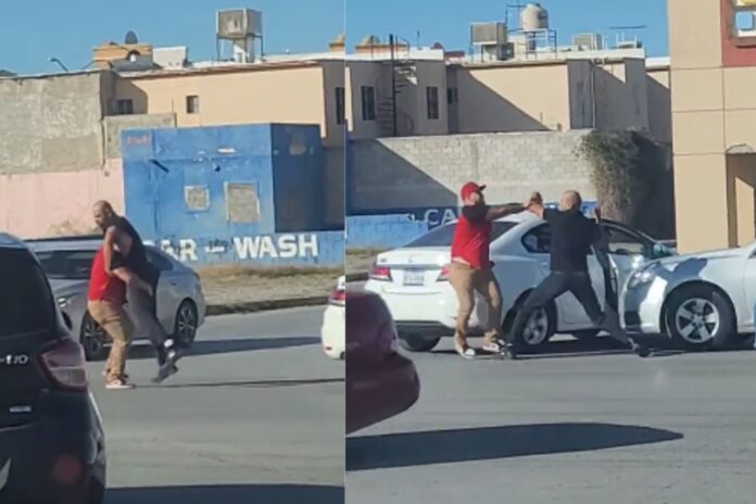 Video captures a fight between two men after they collided in Ciudad Juárez