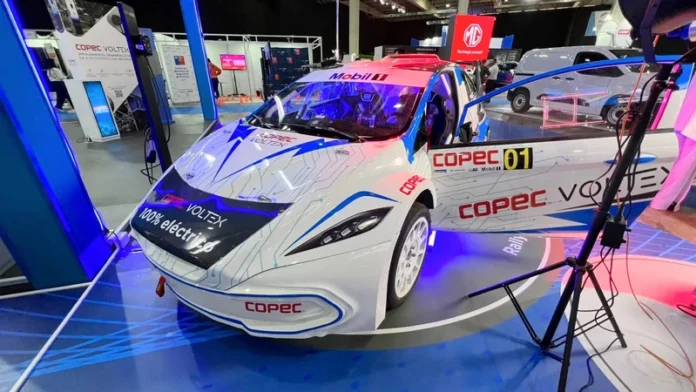 Llega a Chile el RX2e primer auto de rally eléctrico