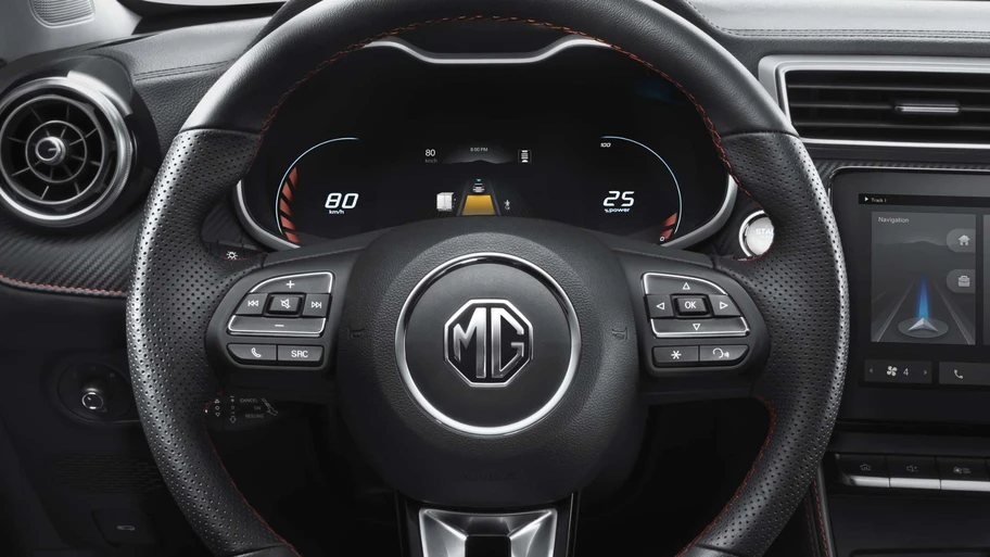 Electric Facelift MG ZS steering wheel