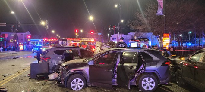 Stolen car caused multiple crash in Chicago