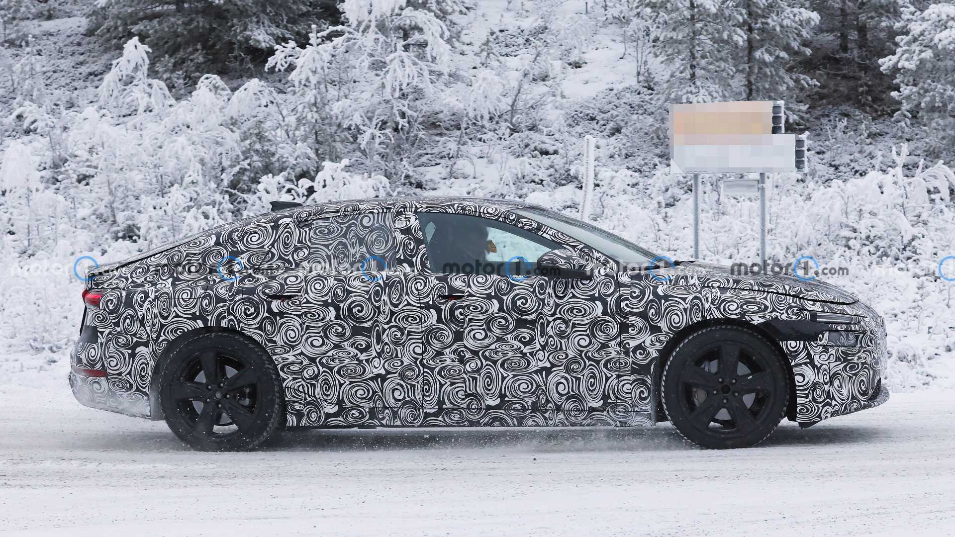 Imágenes espías Audi A6 E-Tron 2024