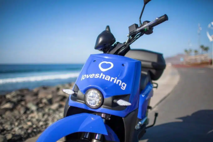 Lovesharing electric motorcycles leave Tenerife