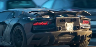 Mula de prueba de Lamborghini probando tren motor