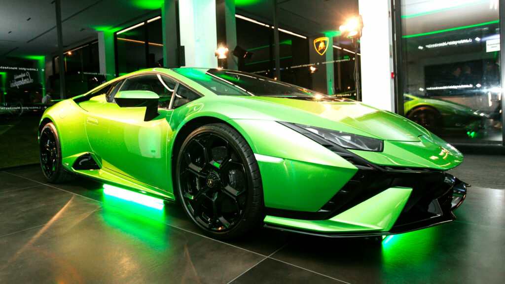 Lamborghini tiene vendidos todos sus autos hasta mediados el 2024 - Gossip  Vehiculos