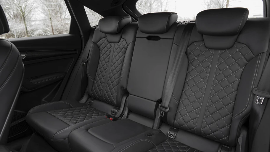 Interior del Audi SQ5 Sportback 2023