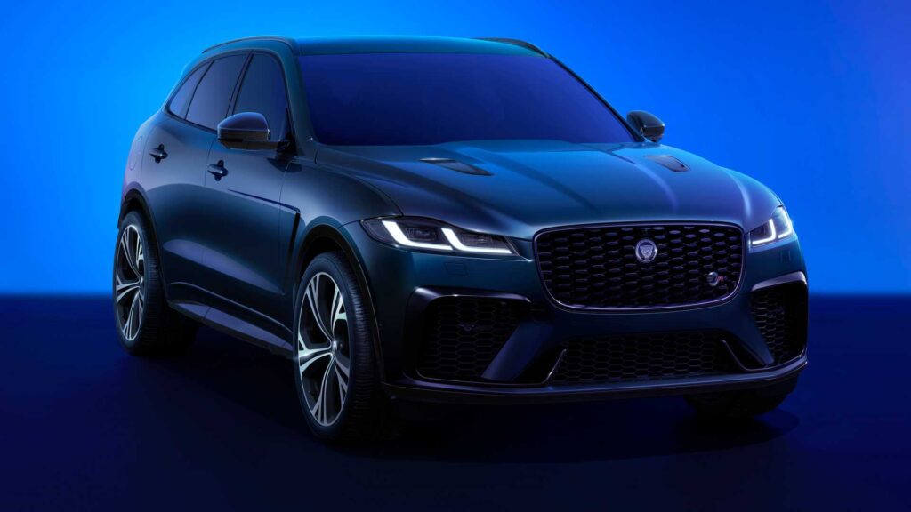 They present the Jaguar FPace 2024 with 20 more electric autonomy for