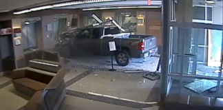 Hombre estrelló camioneta en estación de Colorado
