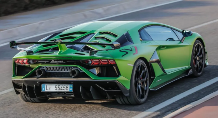 Lamborghini's controversial opinion on electric supercars