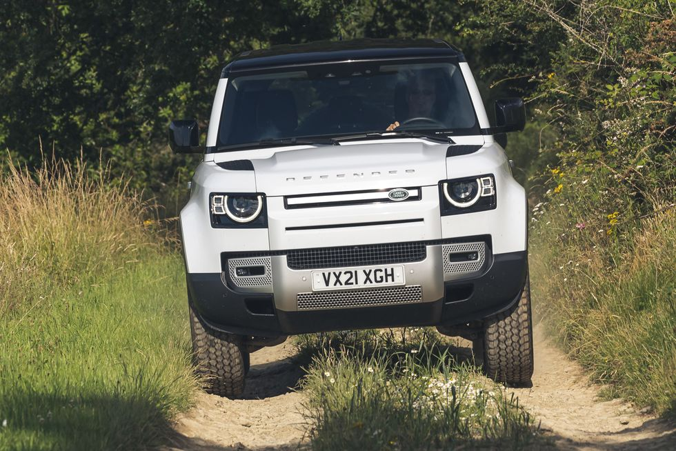 Land Rover Defender 80 2023: Precios, novedad, interior, motor (imágenes y videos)