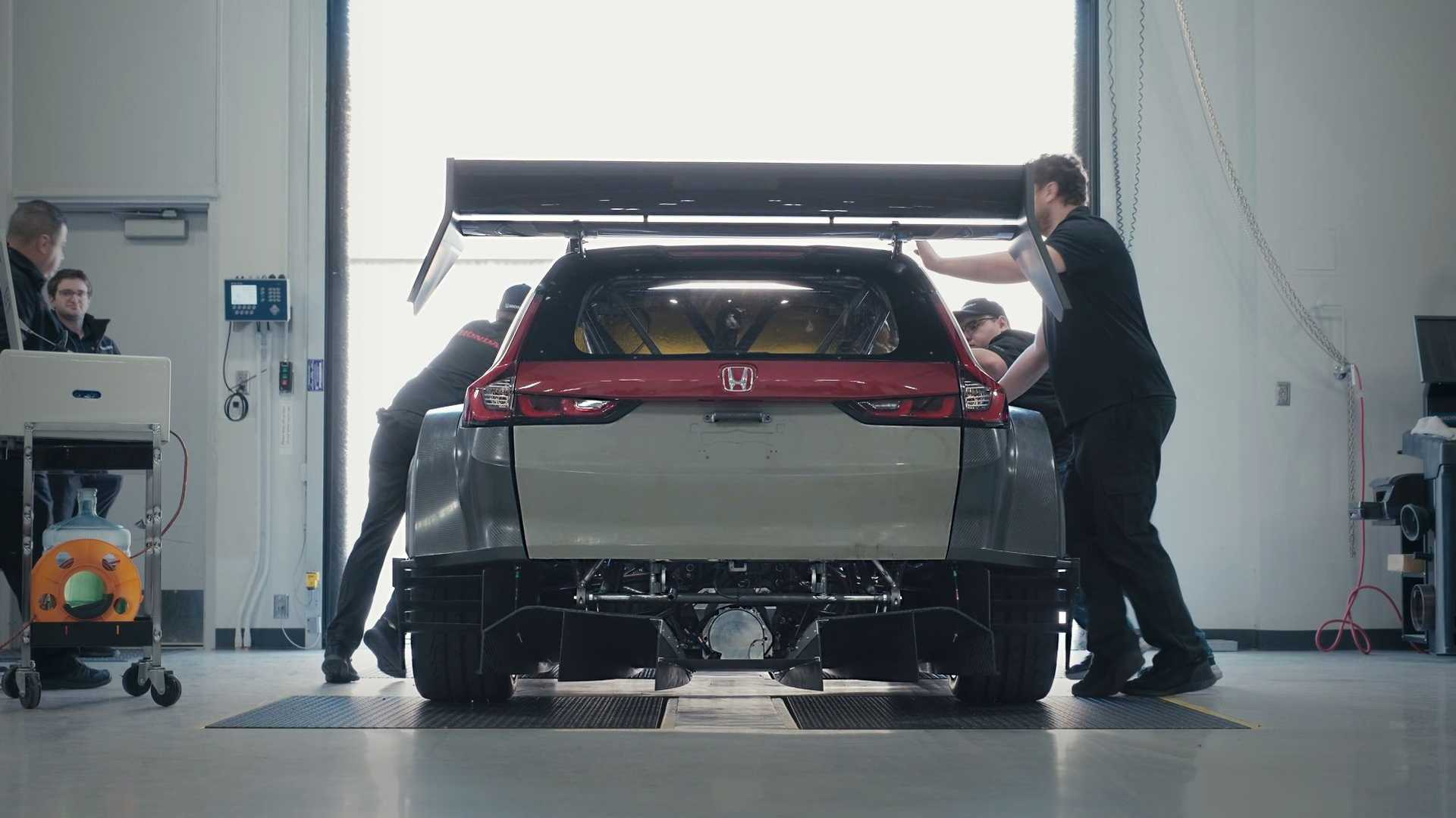 Adelanto del Honda CR-V Hybrid Racer