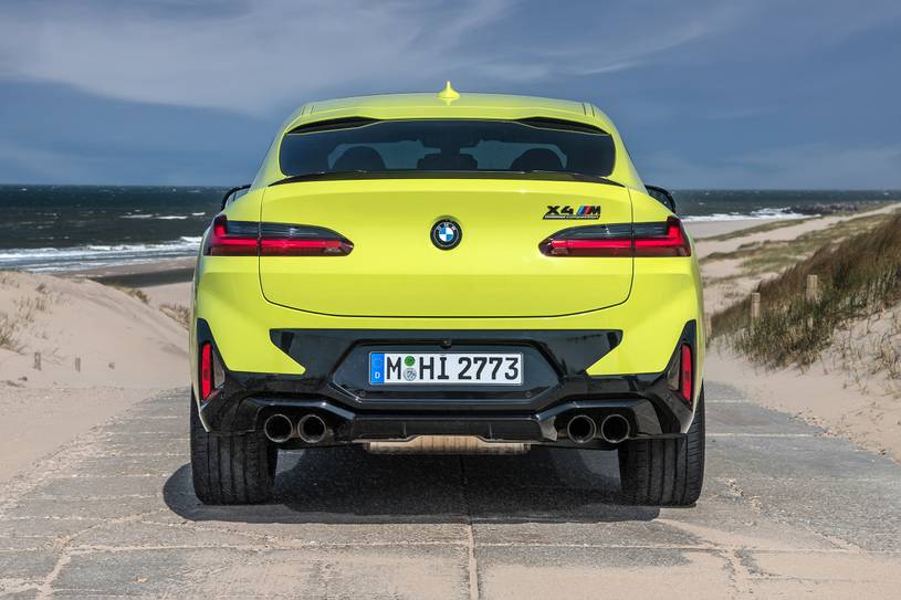 2023 BMW X4M