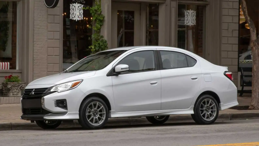 Los 20 autos 2023 más baratos en USA