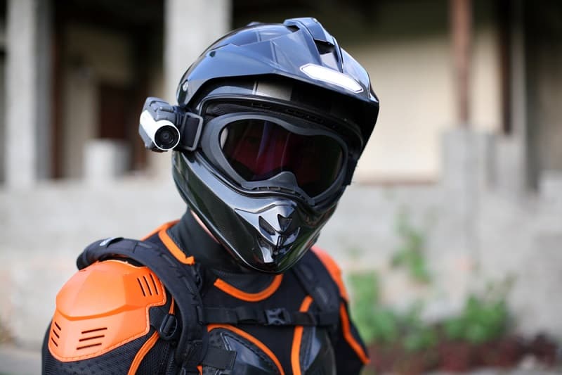 9 mejores cámaras para cascos de motos 2023 - Vehiculos