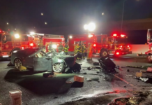 Tesla chocó camión de bomberos autopilot NHTSA