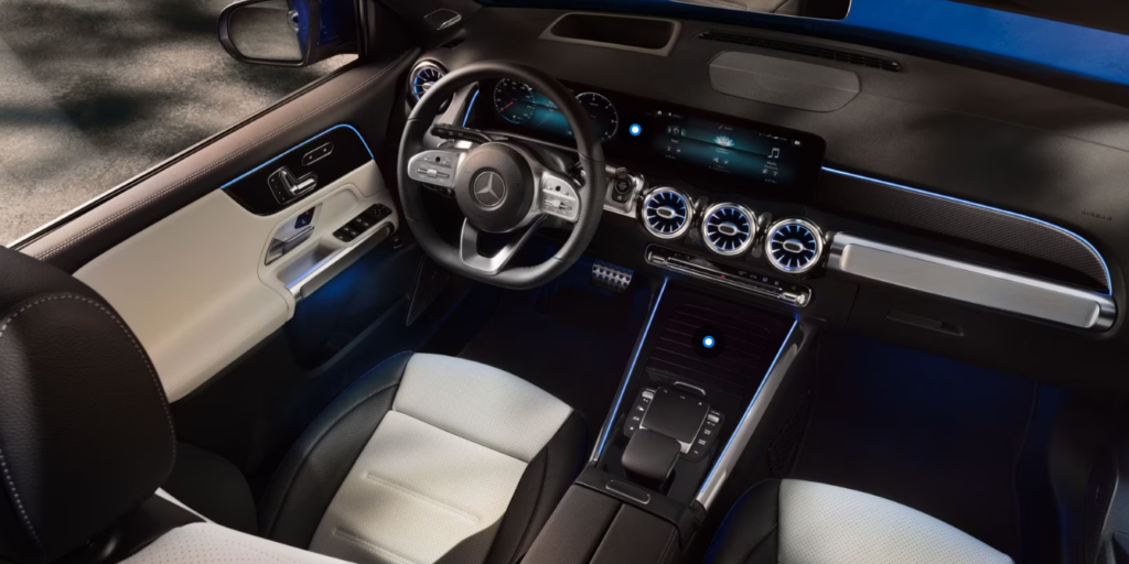 Mercedes-Benz GLB-Class 2023: Precios, motor, interior, ficha técnica (imágenes y videos)