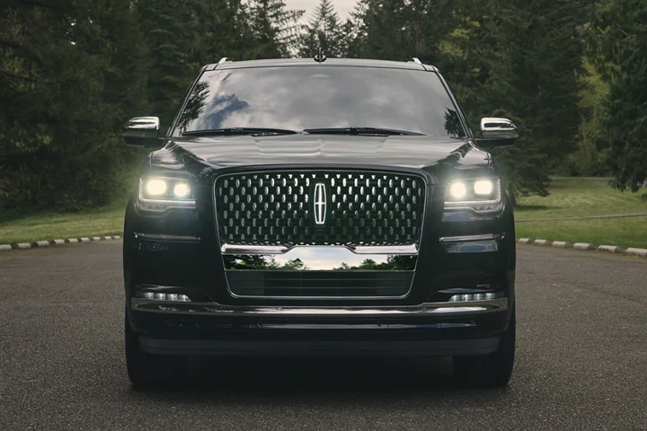 Lincoln Navigator 2023: Precios, Motor, interior, ficha técnica (imágenes y videos)