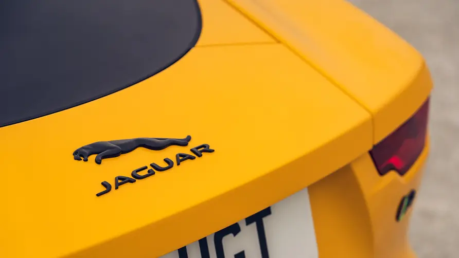Jaguar F-type 2023: precios, novedad, motor, interior (imágenes y videos)