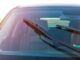 Como limpiar los vidrios del auto: esta es la mejor manera