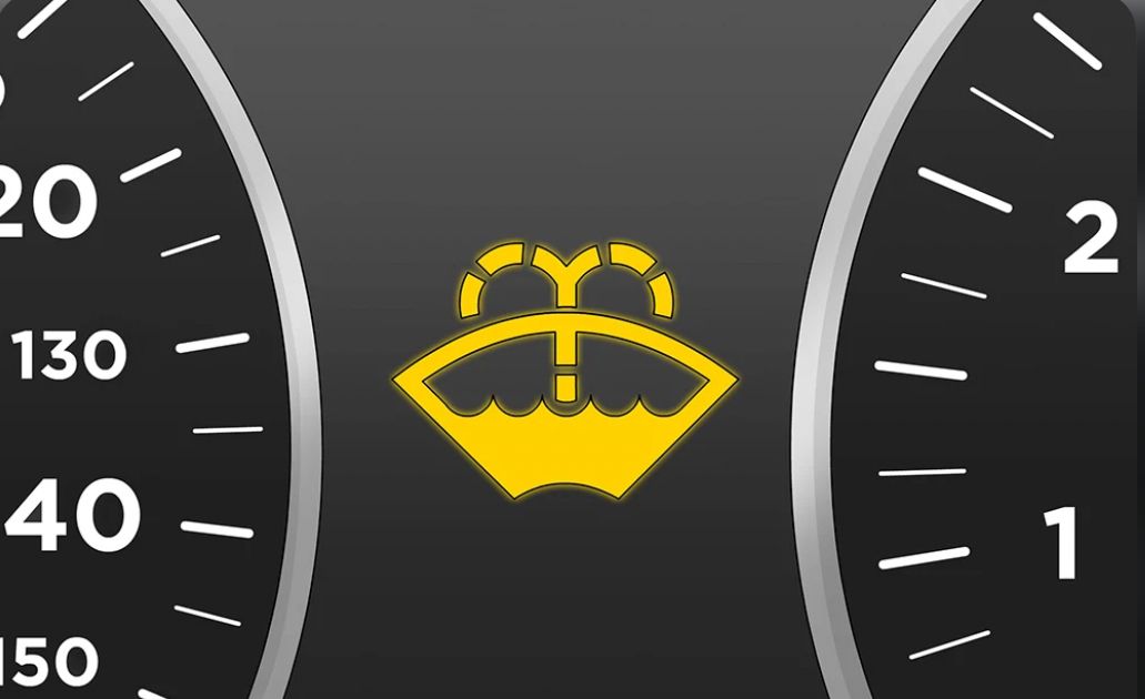 Low Washer Fluid ¿Qué significa y por qué aparece en el tablero del