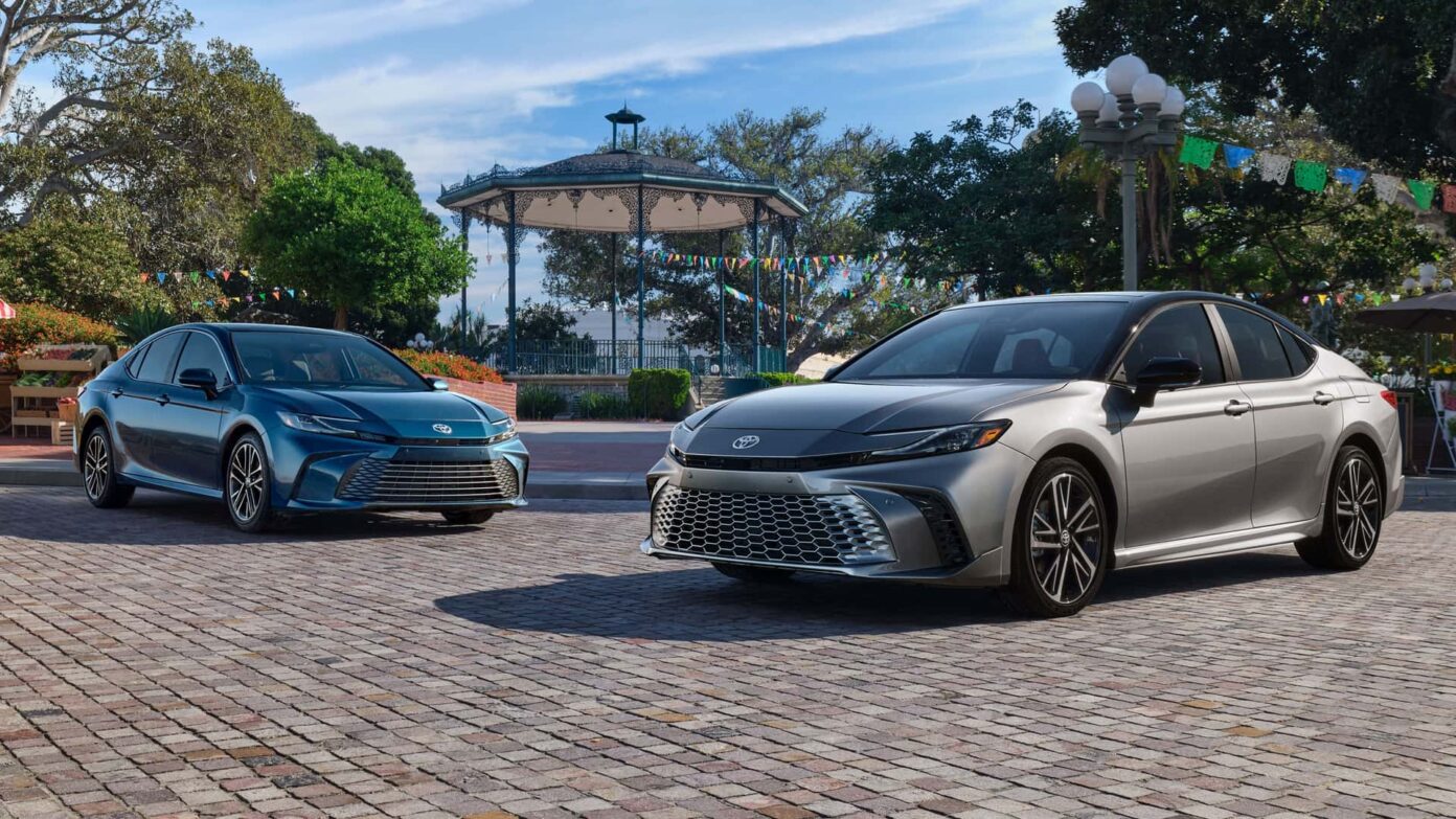 Debut del Toyota Camry 2025 Marcando el inicio de la Novena Generación