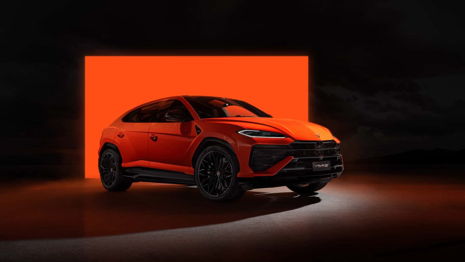 Urus 2024 precios, interior, motor (+Imágenes y videos